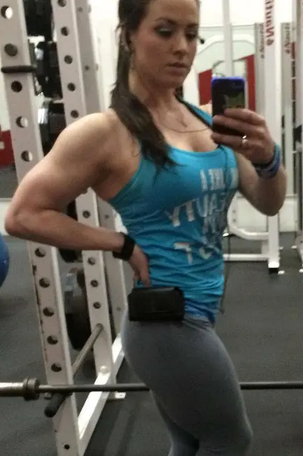 هیلی مک‌نف