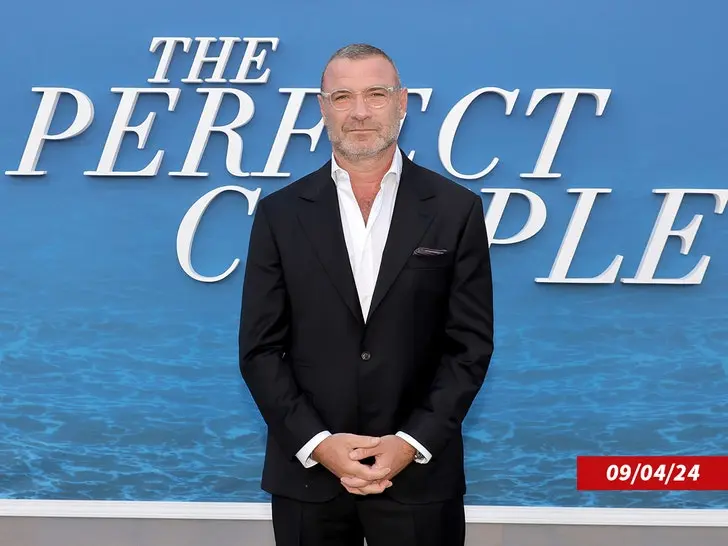 عکس لِیِو شوبر – گتی (زیرنویس)