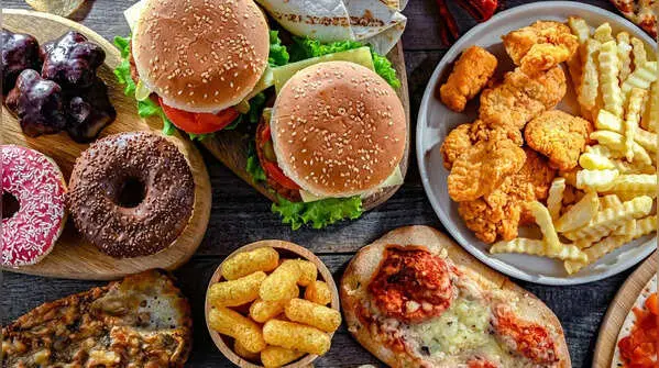 چرا سرطان روده بزرگ در افراد جوان در حال افزایش است؟