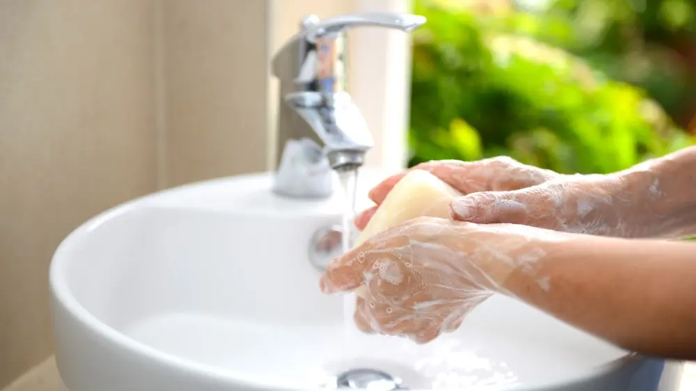 بر اساس داده‌های اخیر، موارد نورویروس در حال افزایش هستند. سامانه نظارت بر ویروس‌های تنفسی و گوارشی ملی گزارش داد که تقریباً ۱۴٪ از آزمایش‌ها در هفته ۱۵ نوامبر نتیجه مثبت داشته‌اند.